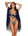 ensemble lingerie sensuelle avec soutiengorge armatures et chainettes.