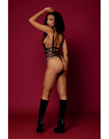 body noir et harnais cuir de la collection lingerie bdsm de chez dreamgirl