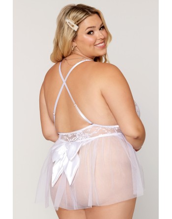 body sexy, grande taille, blanc avec tulle en résille de chez dreamgirl