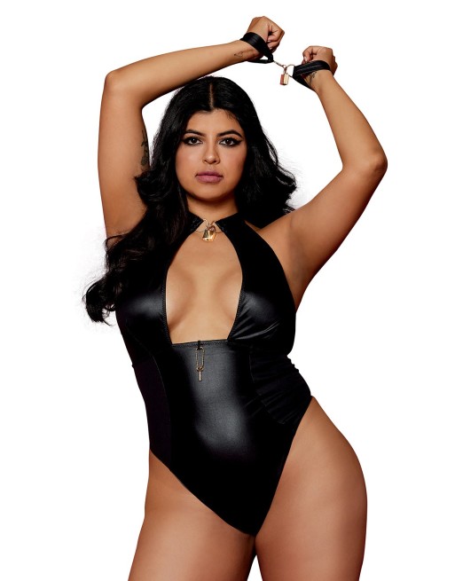 body, grande taille, en simili cuir avec menottes de chez dreamgirl