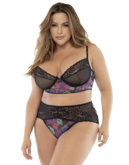 ensemble lingerie sexy, femme forte et ronde de la collection mapalé.