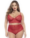 parure lingerie femme ronde avec soutiengorge et culotte rouge sensuelle.